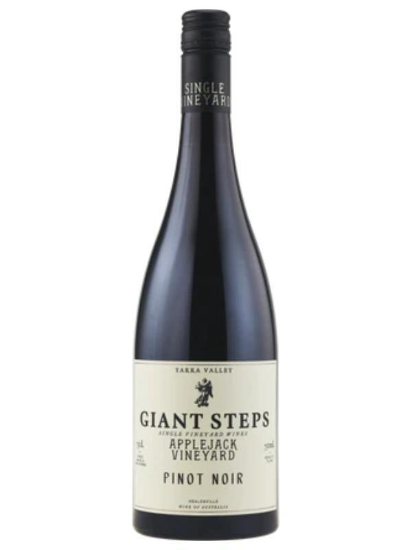 Giant Steps Applejack Pinot 2024